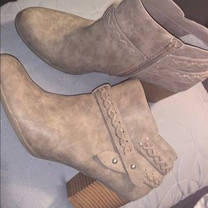 Indigo rd blight brown boots